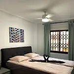 Apartment 3-bedroom With Pool In